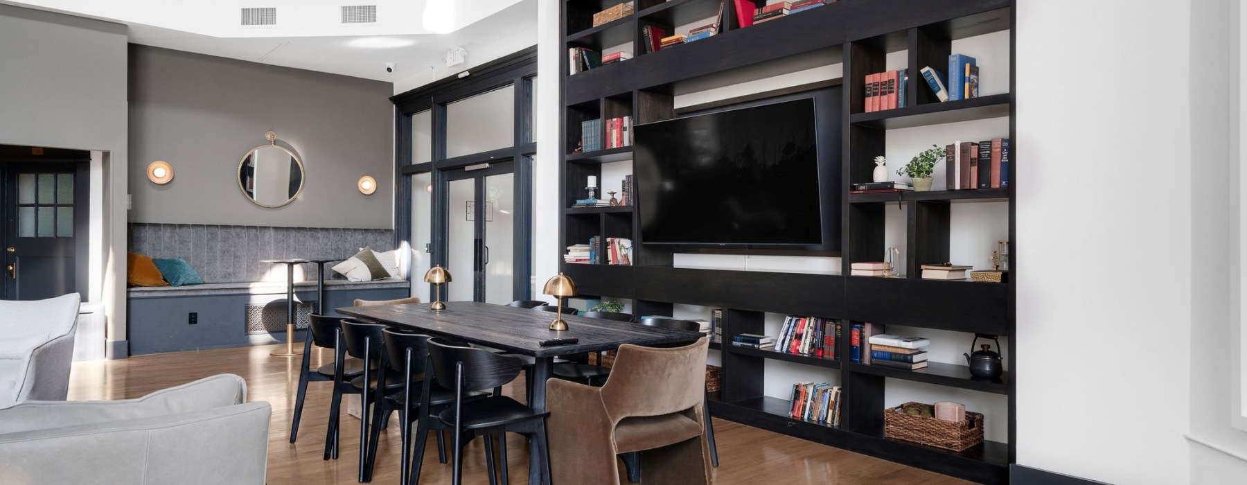 Roosevelt Apt Near Geogia Tech